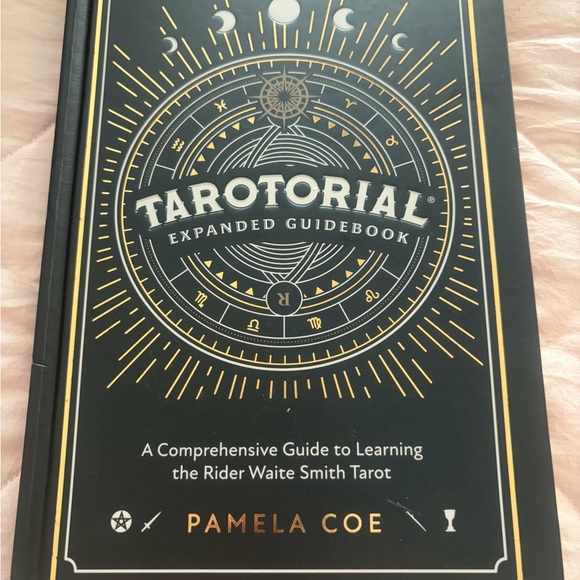 Other - Tarotorial Expanded Guidebook